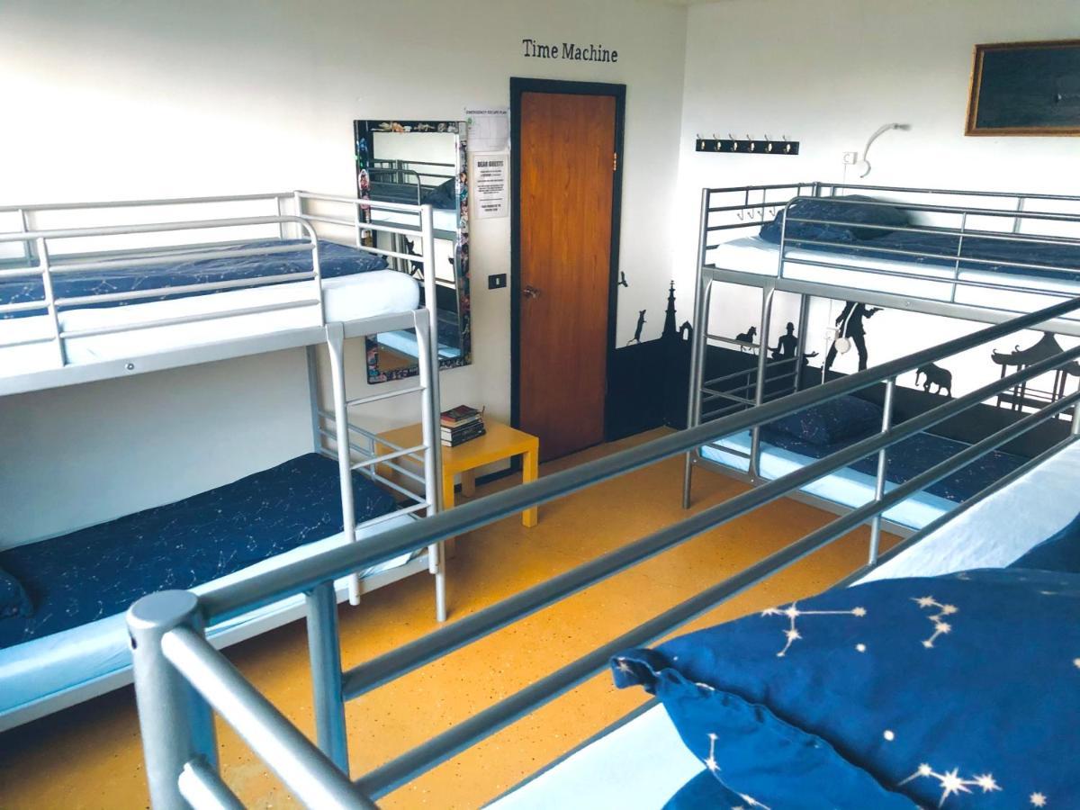 The Freezer Hostel&Culture Center Hellissandur Zimmer foto